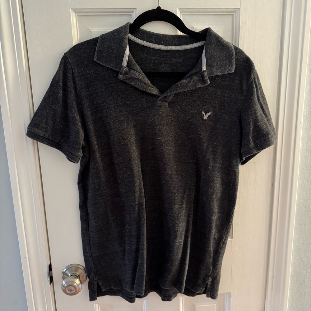 American eagle- Men’s dark gray polo